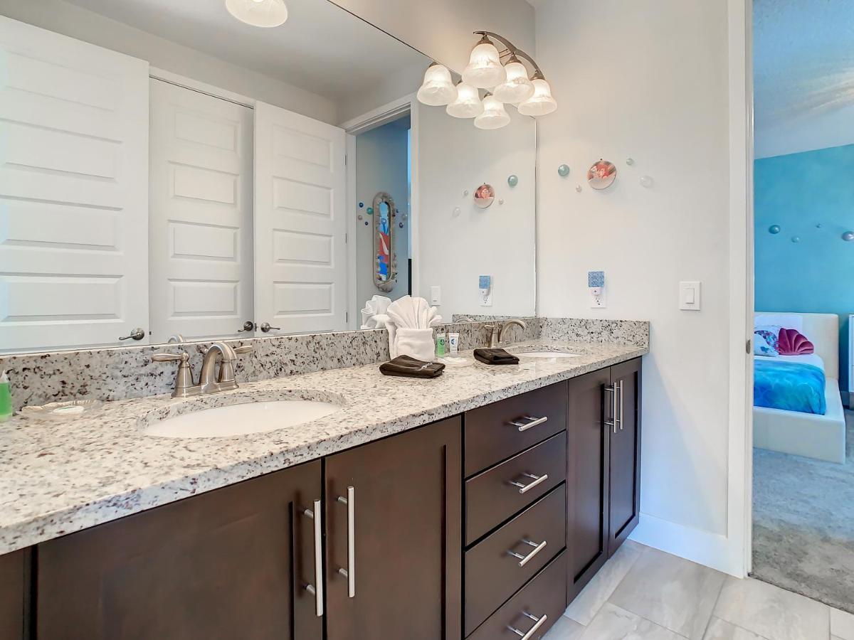 7 Bdr Family Themed Home With Mario Games Room And Free Pool Heat Orlando Exteriör bild